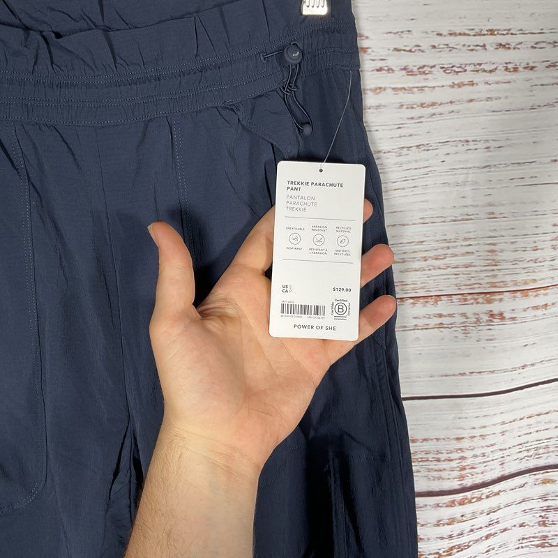 NEW Athleta Navy Trekkie Parachute Pants - Size S