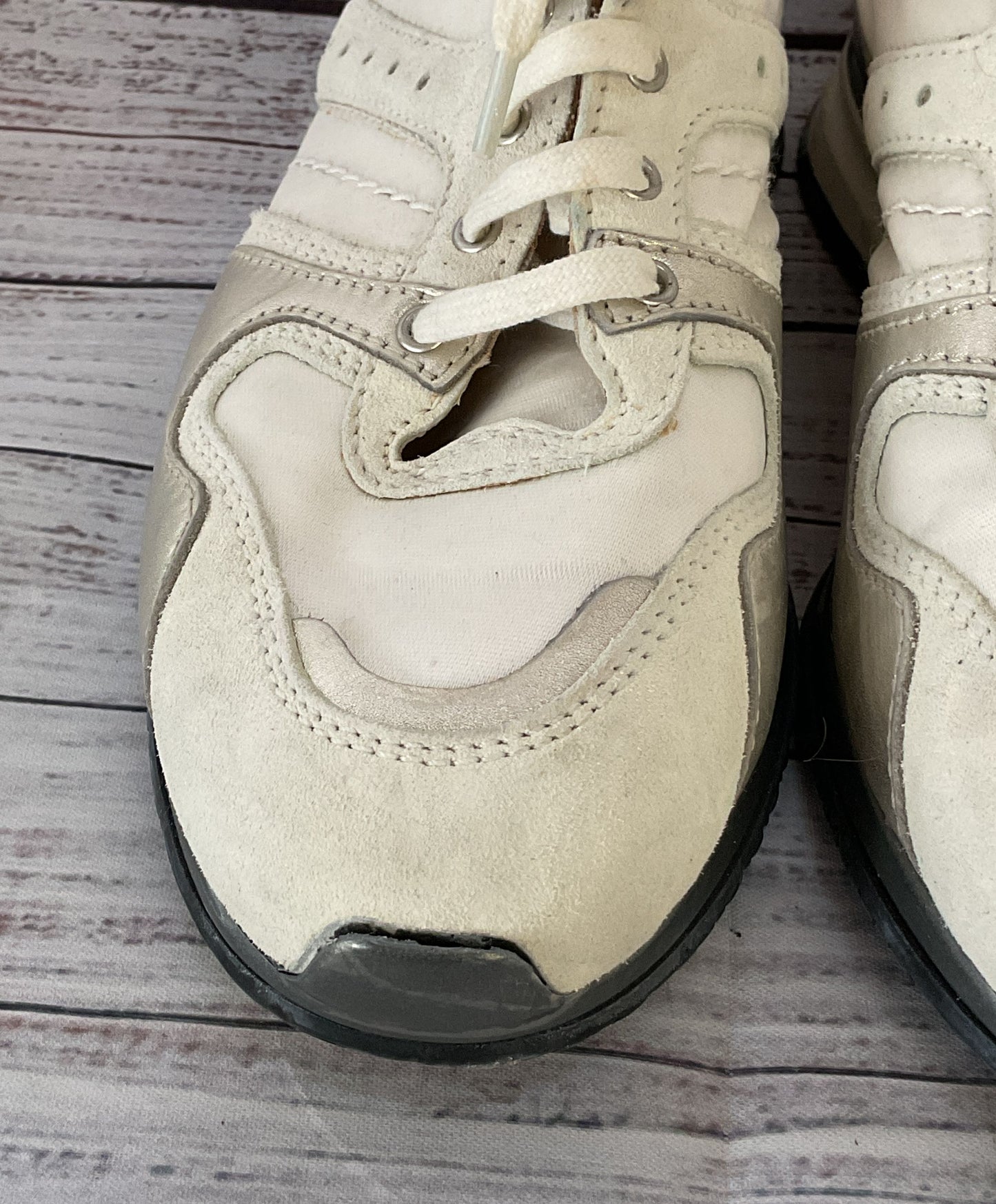 Hogan Suede Trimmed Lace Up Sneakers White Cream 8