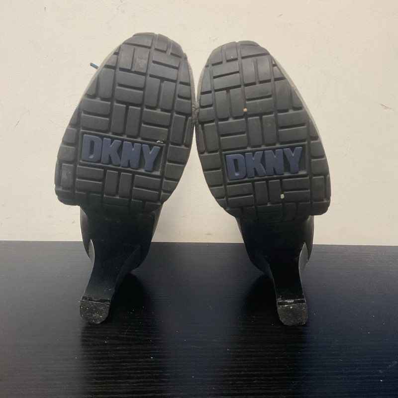 DKNY Britten Sapphire Grey Blue Bootie Heel Rain Boot Women Size 6/36