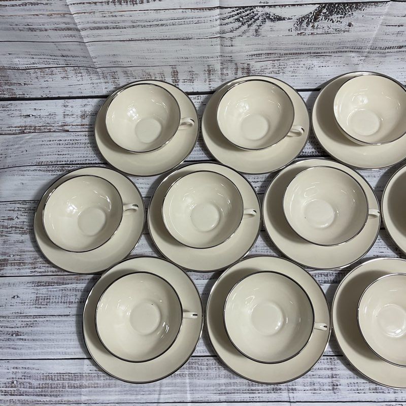Franciscan Fine China Carmel Pattern 25 Pc. Cup & Saucer Set