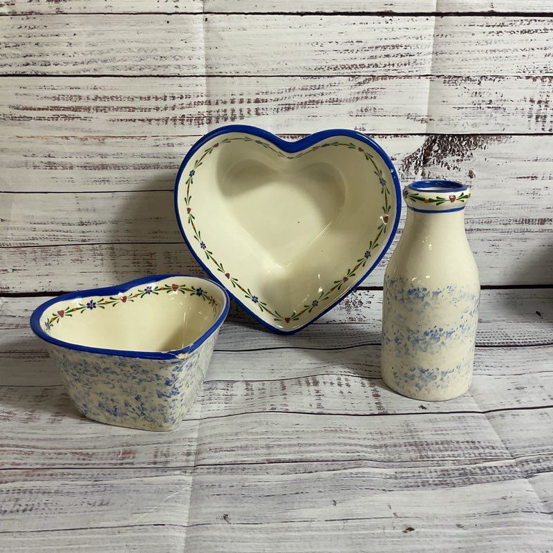 VTG JO-CHER Collectables 2 Heart Serving Bowls & Small Pitcher 7.5", 5.5", 6.25"