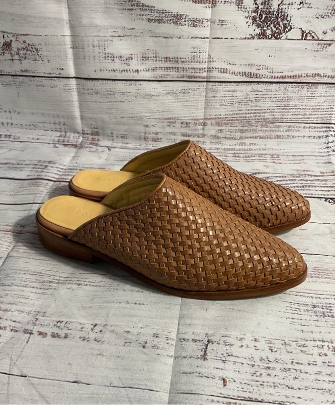 Nisolo Ama Basketweave Leather Mule Woven Almond Women's Size 7.5 Sandals