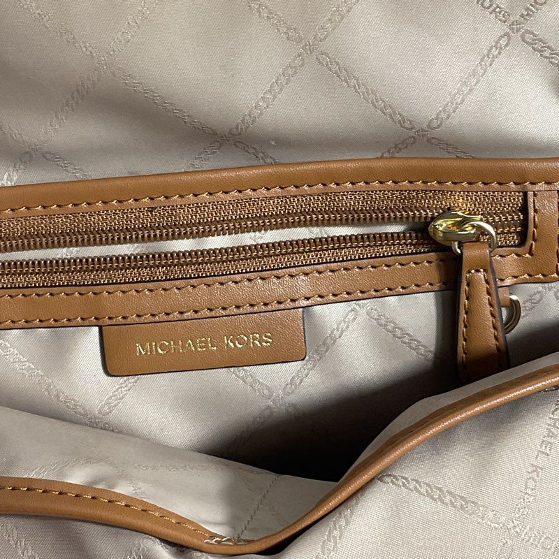 Michael Kors Rhea Medium Slim Logo Backpack in Vanilla (MISSING TIES ON ZIPPERS)