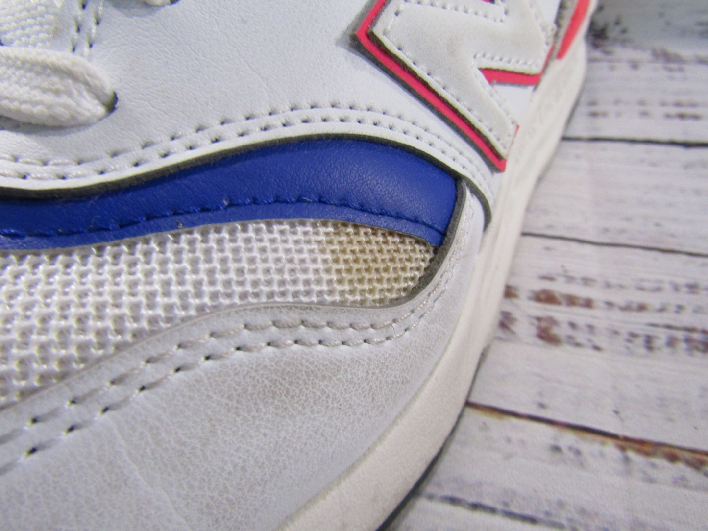 New Balance New Balance 997H White Athletic Shoe Women 5.5