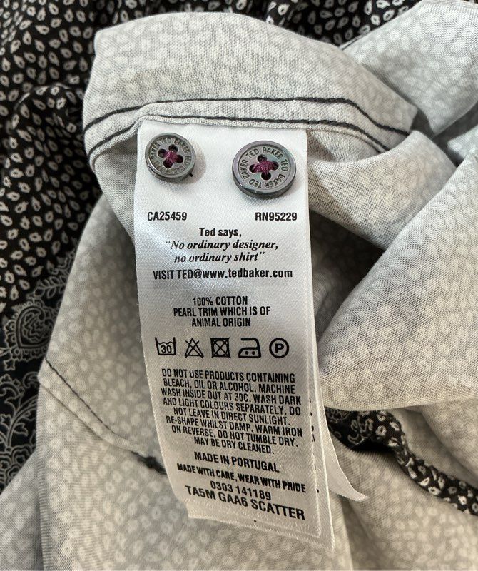 Men's Ted Baker Blk/White Print Button Down Shirt Size 2/S