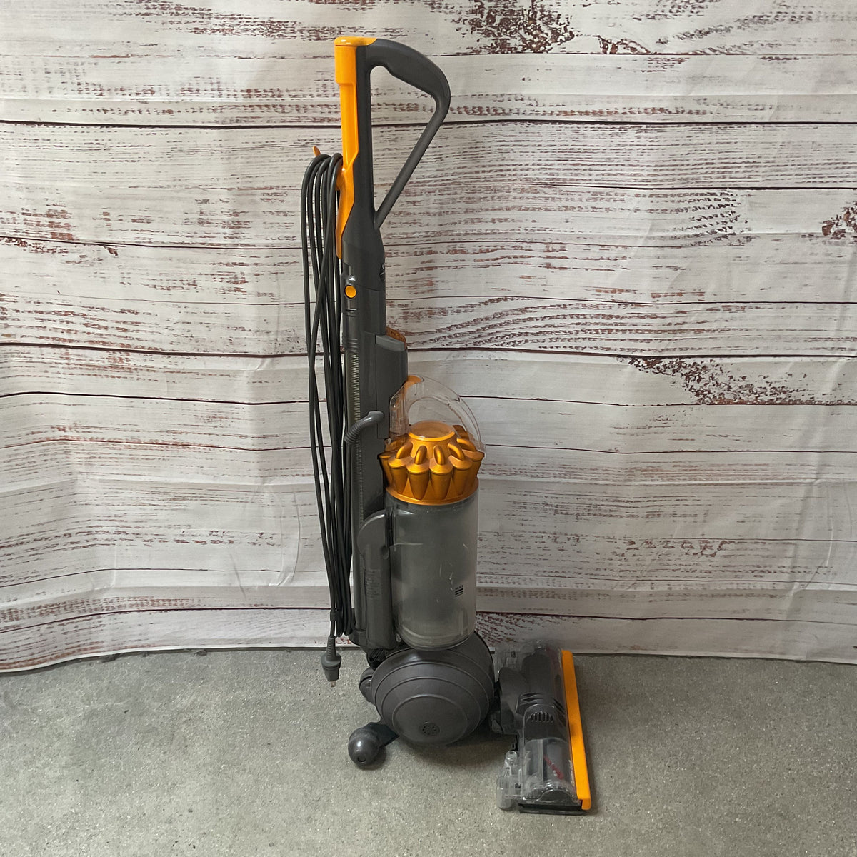 Dyson Ball Multi Floor 2 Upright Corded Bagless Vacuum Tested Local Pick Up