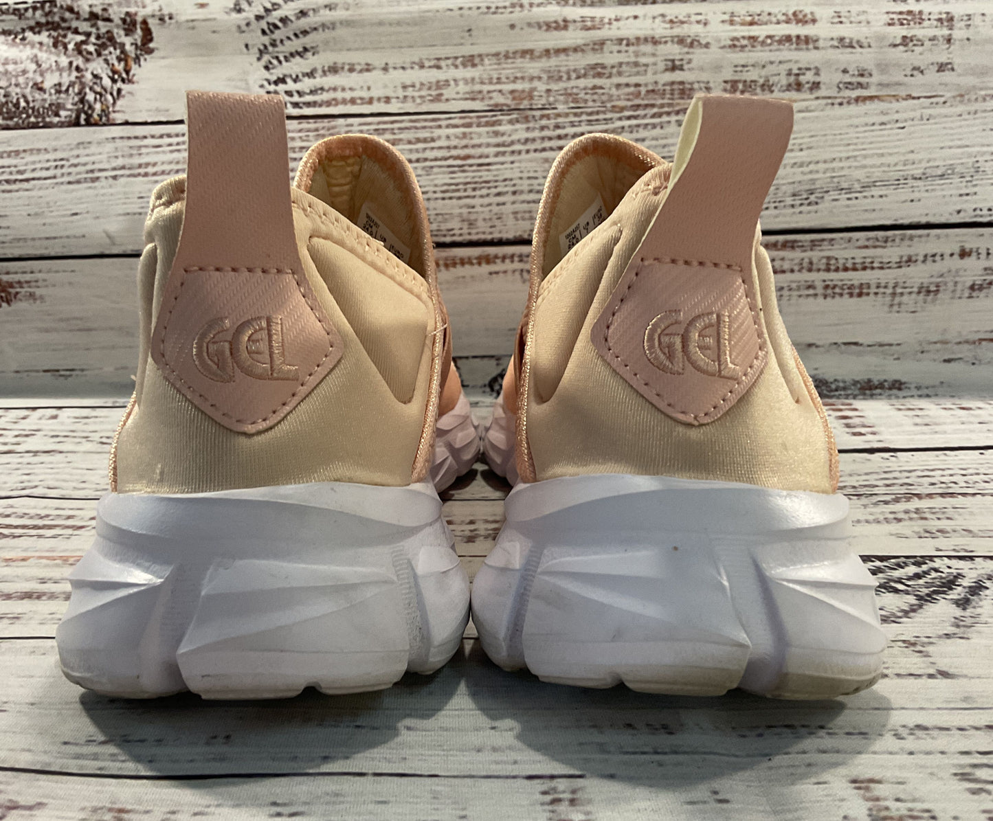 Asics Quantum Lyte Women's Breeze Peach Slip-On Shoes Size 7