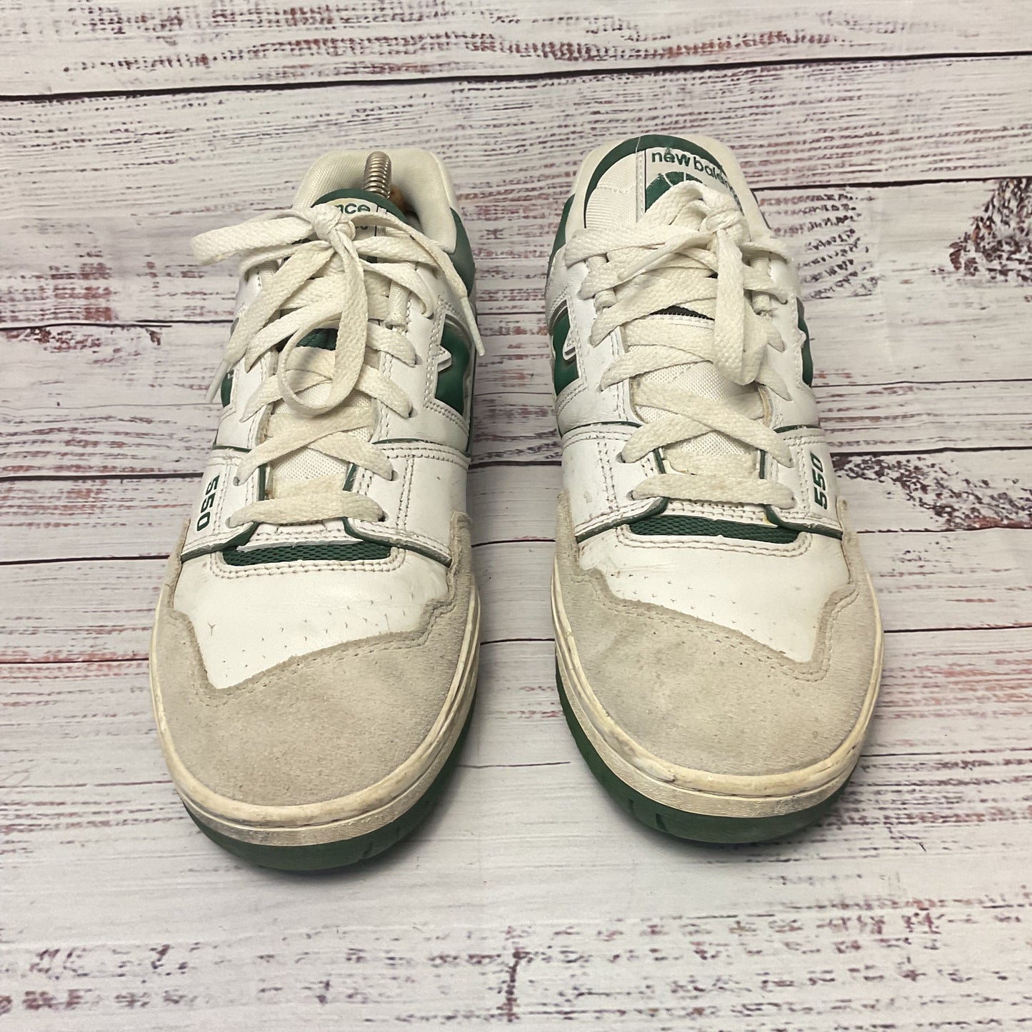 New Balance 550 Green Athletic Sneaker Shoe Women Size 9