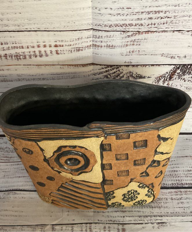 Elaine Pinkernell Vintage Handmade Pottery Vase Brown