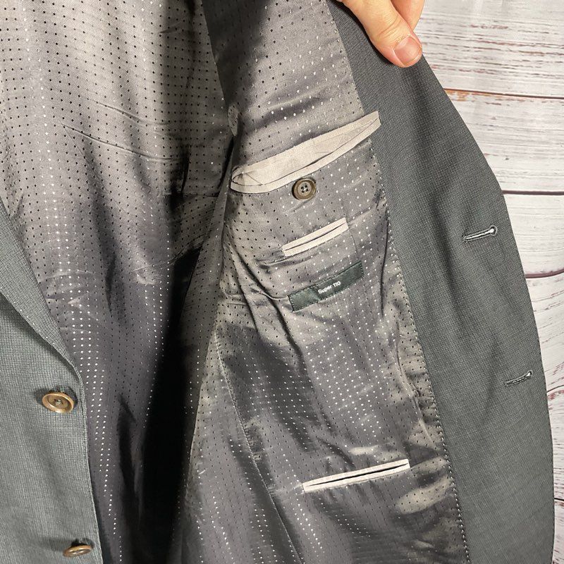 Hugo Boss Super 110 2 Piece Gray Patterned Wool Men's Suit - Size in Desc.