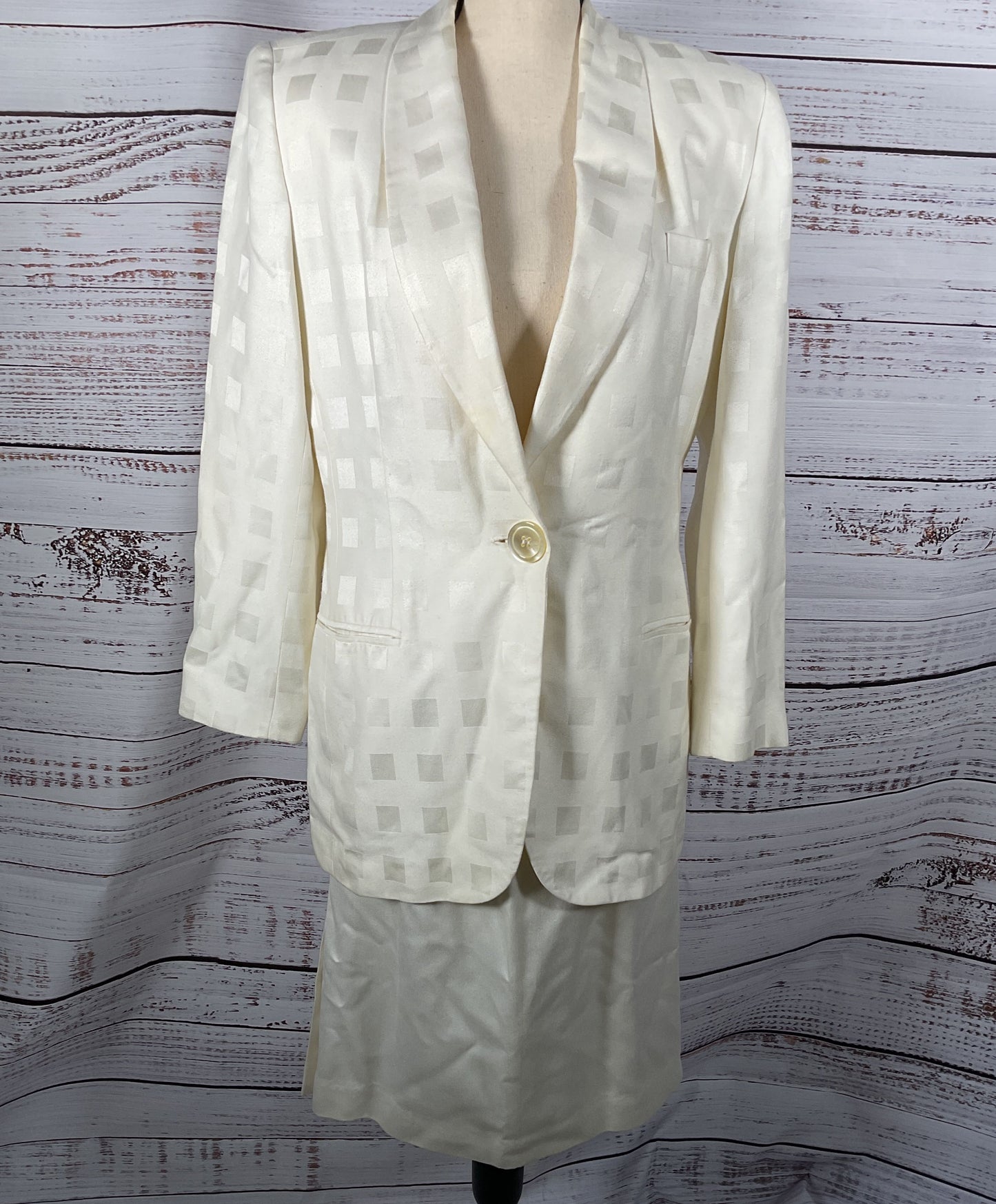 Christian Dior 2 Piece Suit Set Cream Jacket/Skirt Women's Size 8