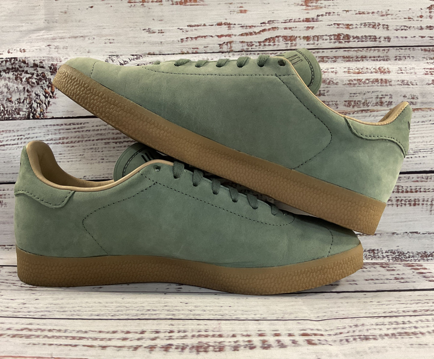 Adidas Gazelle Decon Men's Taupe Green Suede Low Top Sneakers Size 5.5 CG3705