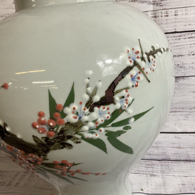 VTG. Porcelain Japanese Cherry Blossom Motif Vase- 16"