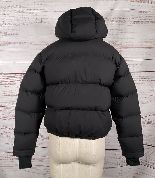 TNA Aritzia The Super Puff Shorty CliMATTE Jacket Black M