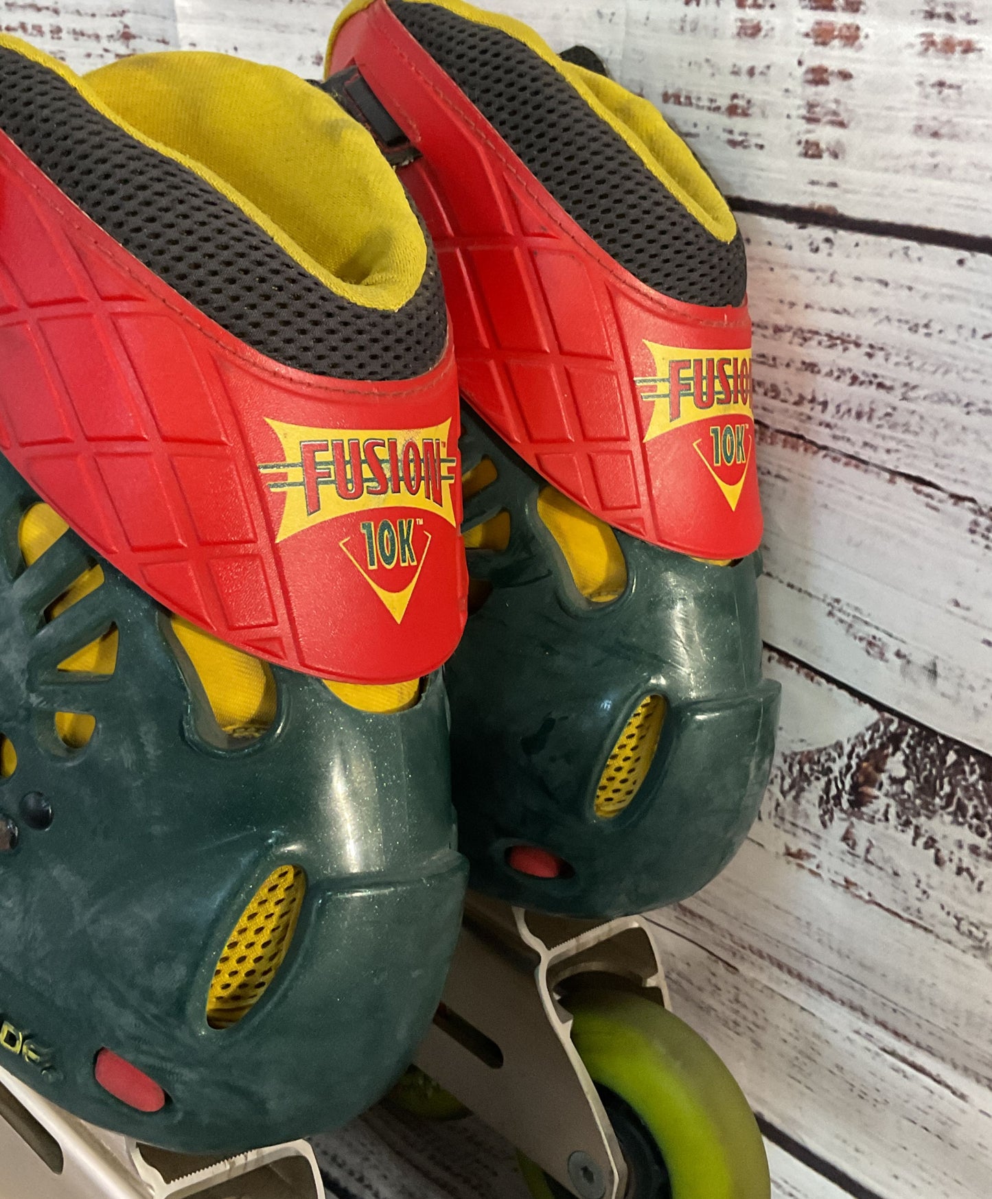 Fusion 10K Plastic Rollerblades Metallic Green