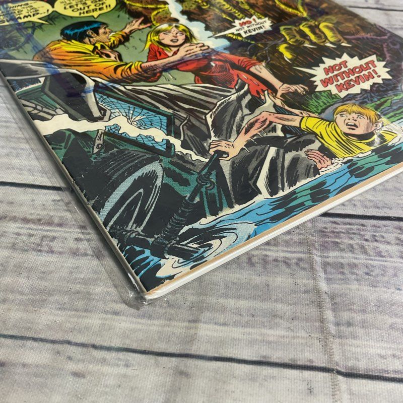 Lot Of 3 Vtg. The Man Thing #14 16 18 Ungraded Dc Horror Comic