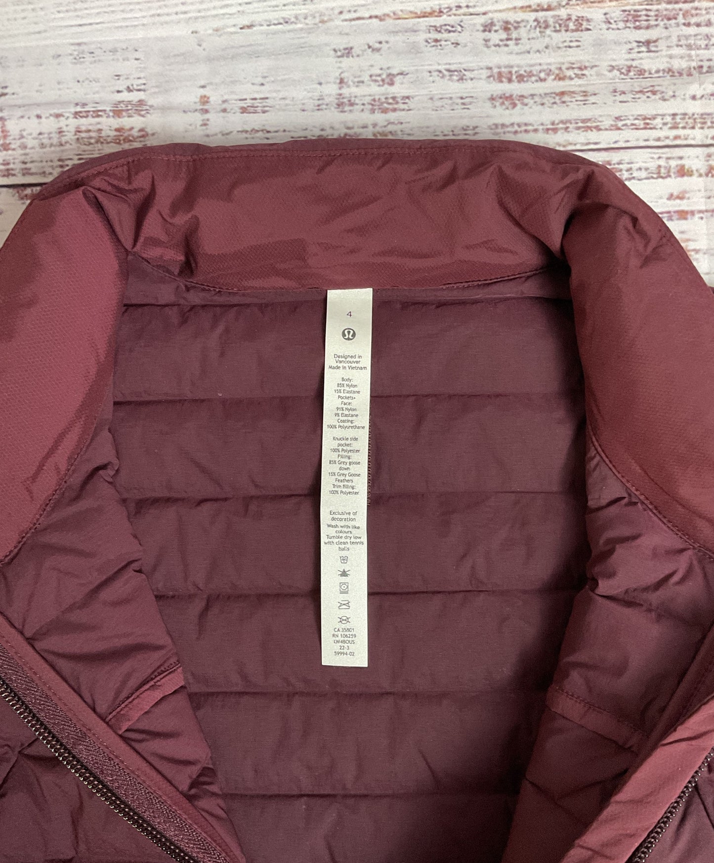 Lululemon Maroon Puffer Vest - Women's Size 4