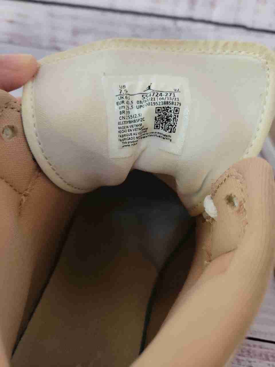Women's Nike Air Jordan Tan & White High-top Sneaker Size 7.5