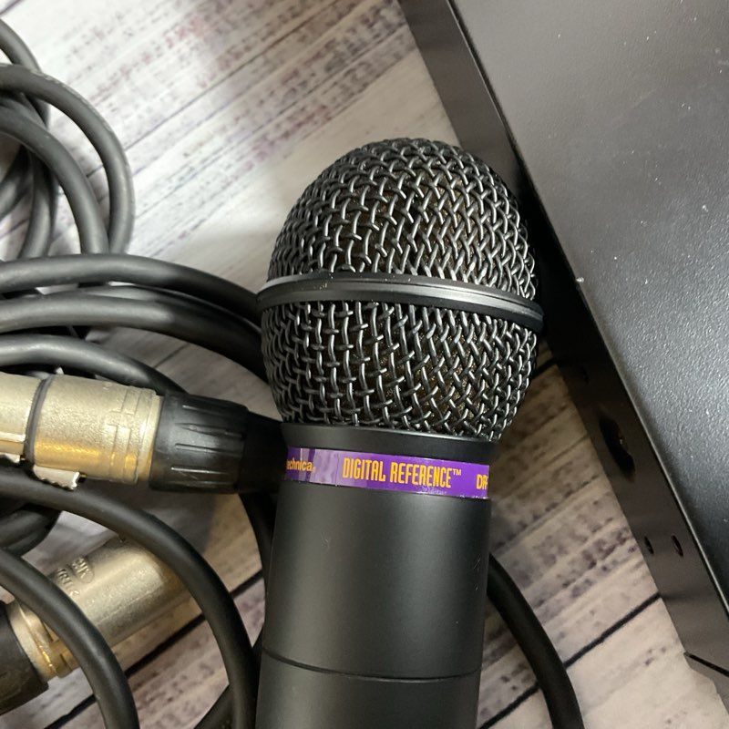 AUDIO TECHNICA ATW-R14 UHF DR-R4 Diversity Receiver with DR-T600 Microphone