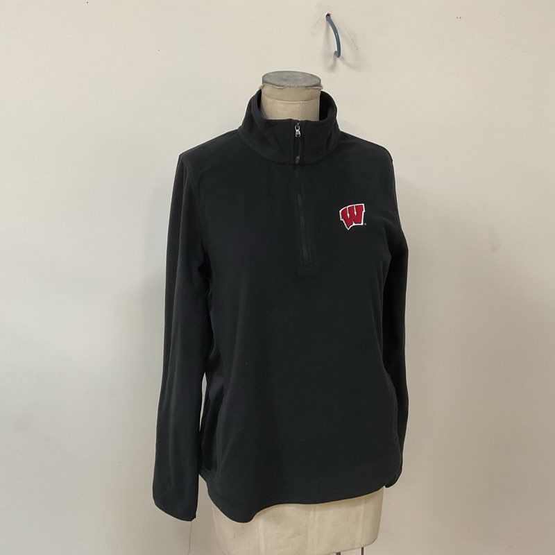 NWT University of Wisconson Badgers Under Armour Black Fleece Women's Size L