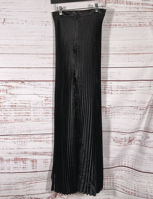 L'IDÉE Bisous Pleated Pants Black 8