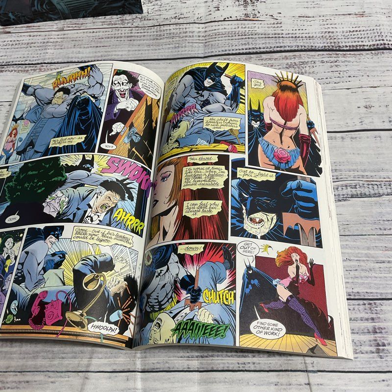 Set Of 3 Assorted Batman Paperback Comics Knight+Squire, Knightfall, Elseworlds