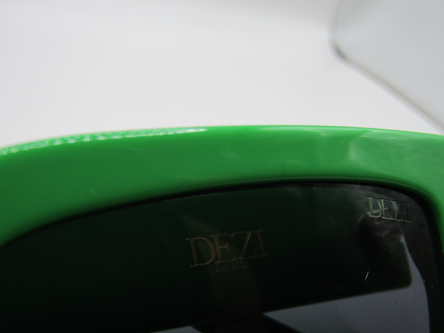 Dezi Switch Women's Green Acetate Sunglasses