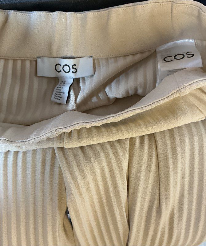 Women's COS Beige Crinkle style Pants Size XS