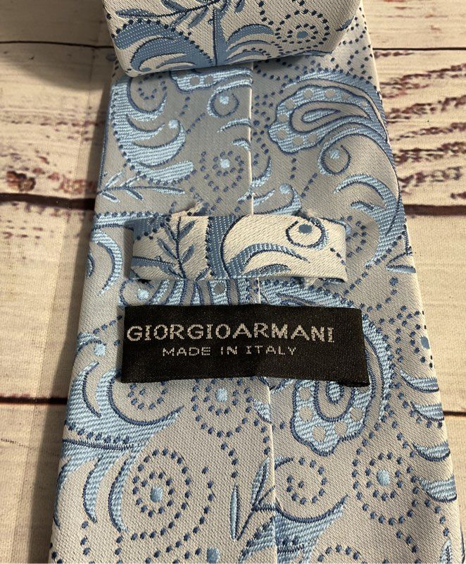 Men's Giorgio Armani Silk Paisley Pattern Blue Tie