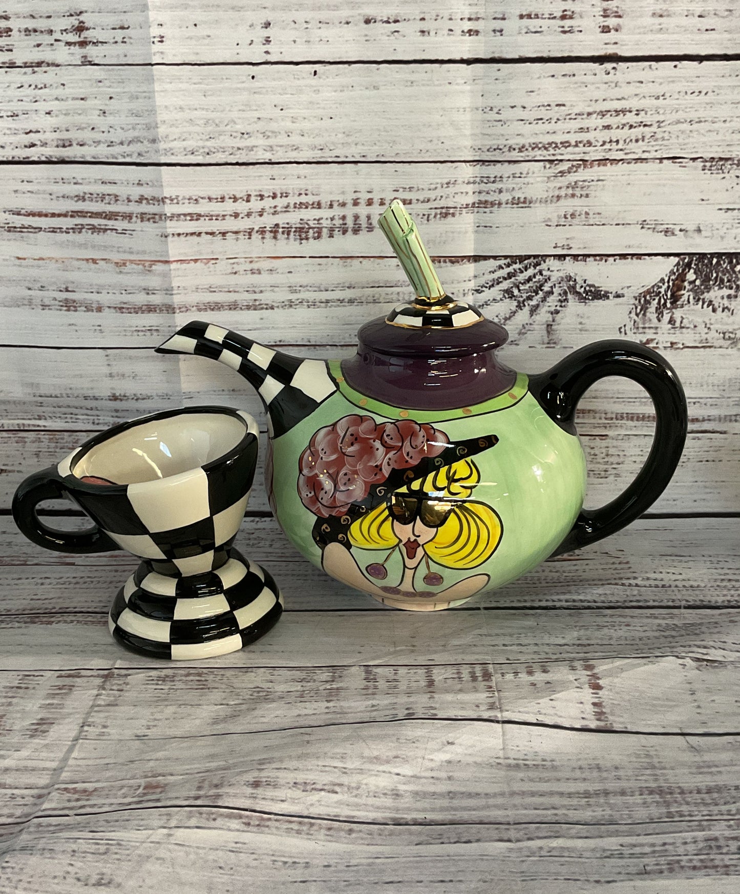 Lynda Corneille Swak Aunt Gertie Teapot & Tea Cup Set Multicolor