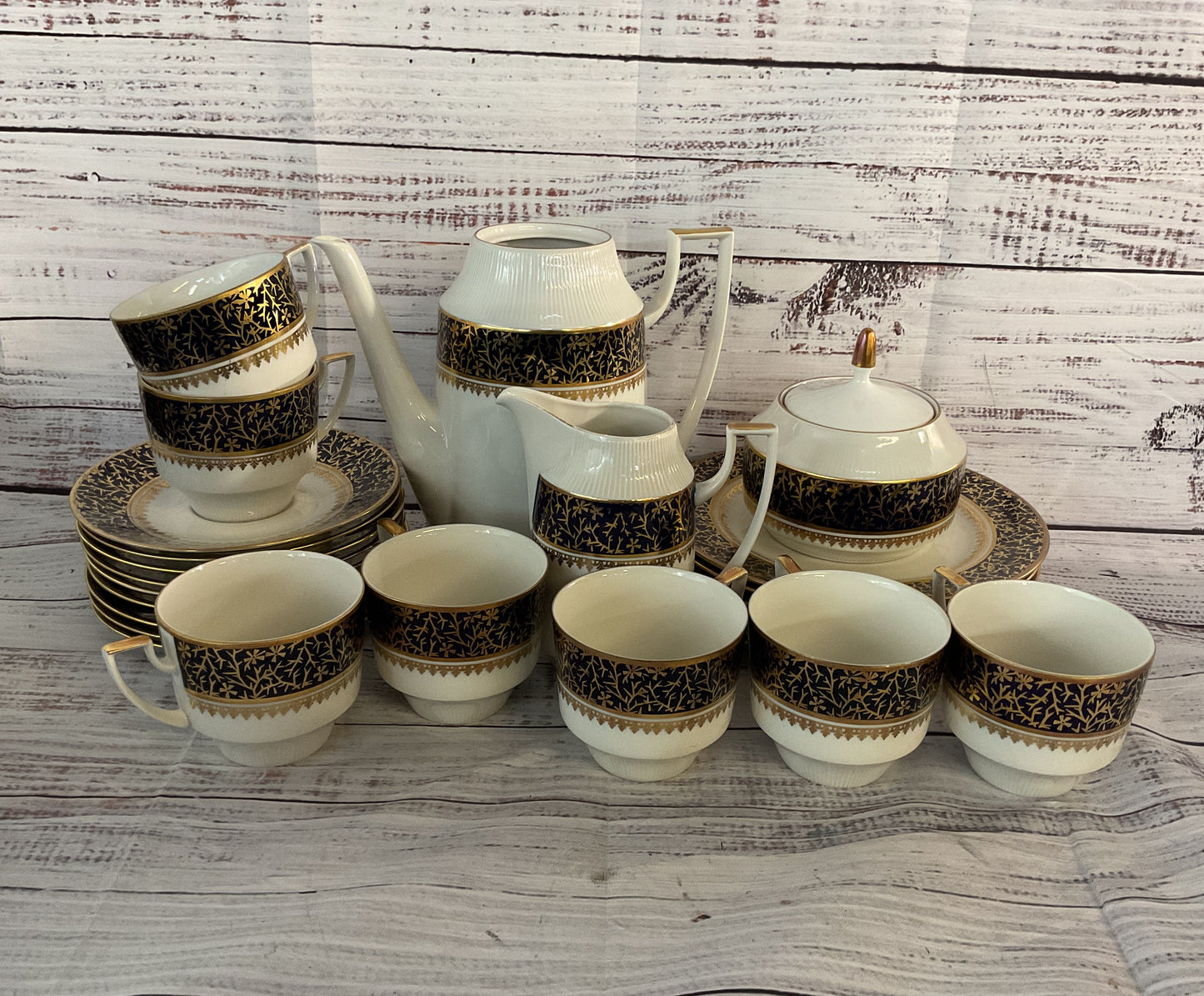 Pirken Hammer Vintage Czechoslovakian Porcelain Tea Set Blue Gold
