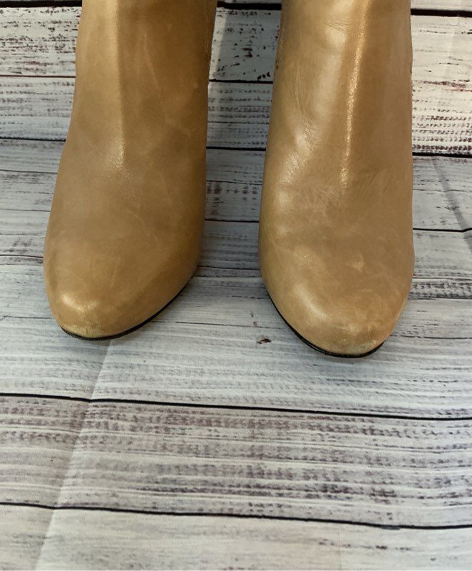 Women's Diane Von Furstenberg Tan Ankle Boot Size 9