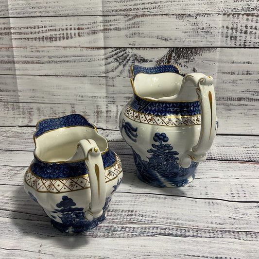 VTG. Booth's "Real Old Willow" Mid Century 4" & 6" Tall Pitcher 2 Pc. Set