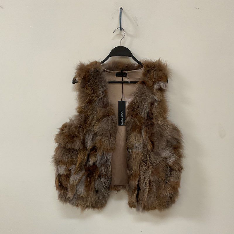 NWT Love Token Genuine Fox Fur Vest - Size L