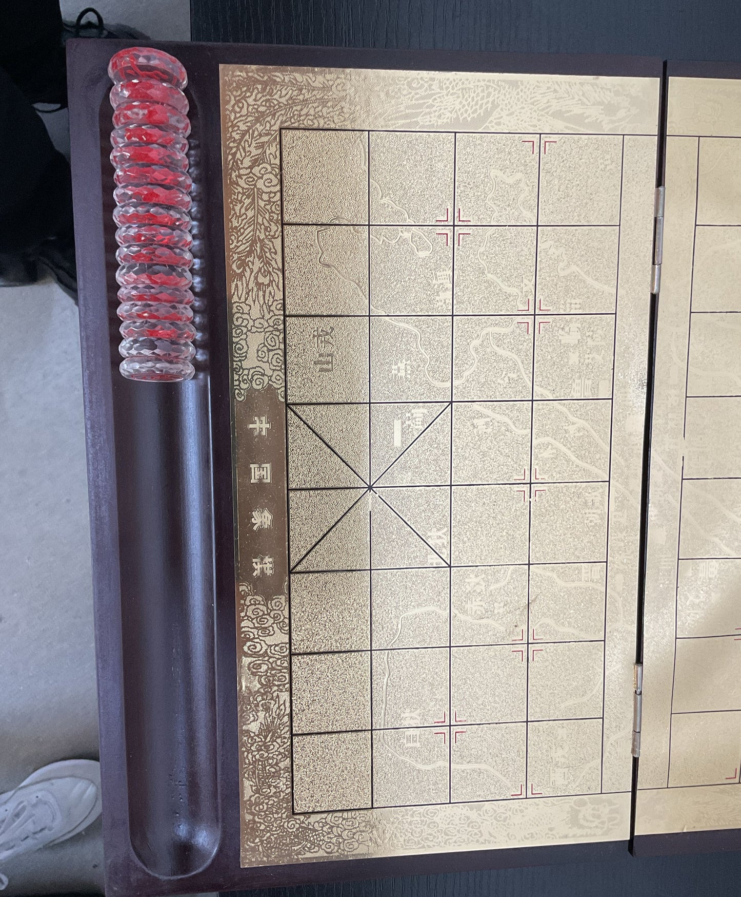 Etched Glass Xiangqi Chinese Chess Set With Mahogany Wood Case