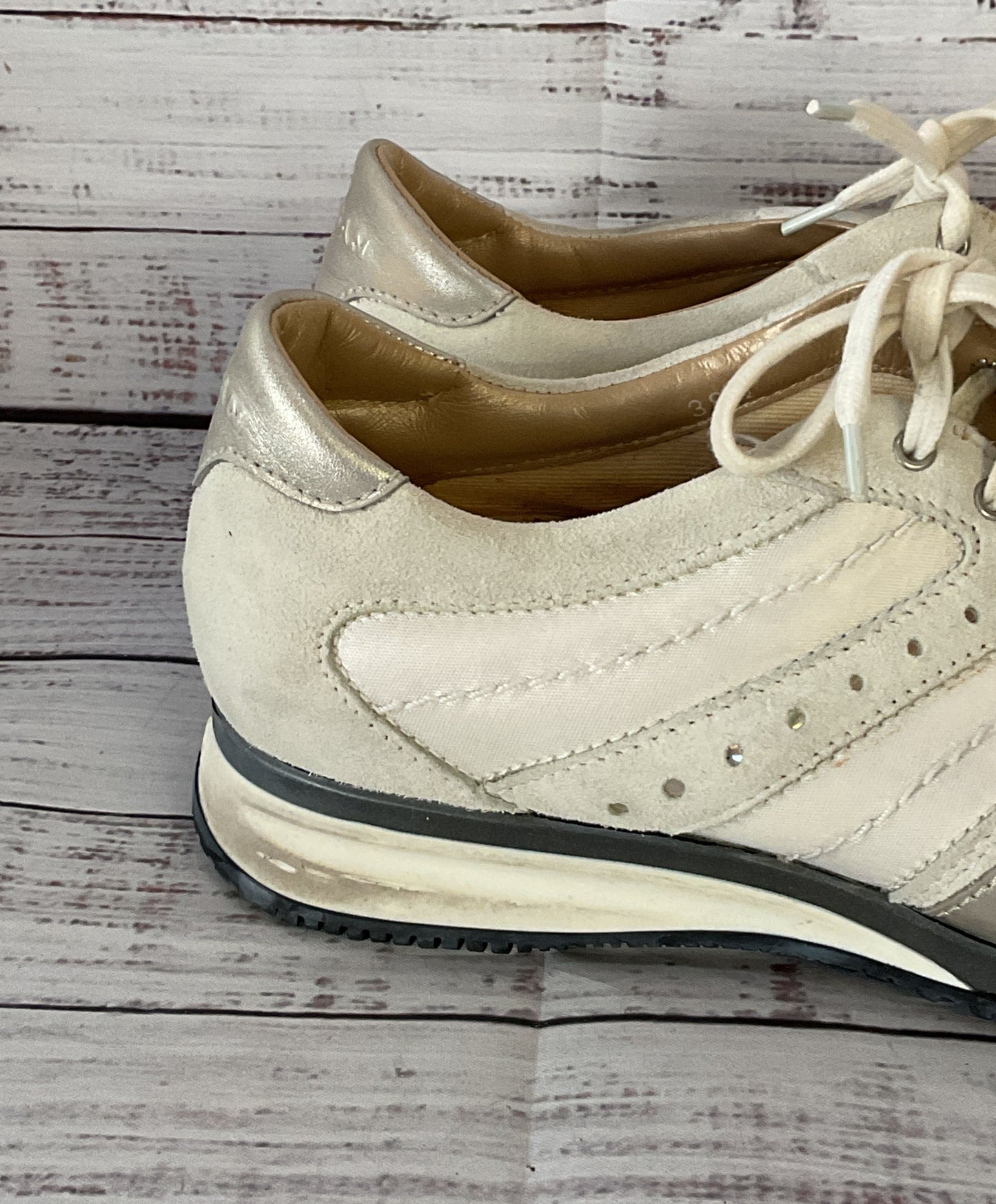 Hogan Suede Trimmed Lace Up Sneakers White Cream 8
