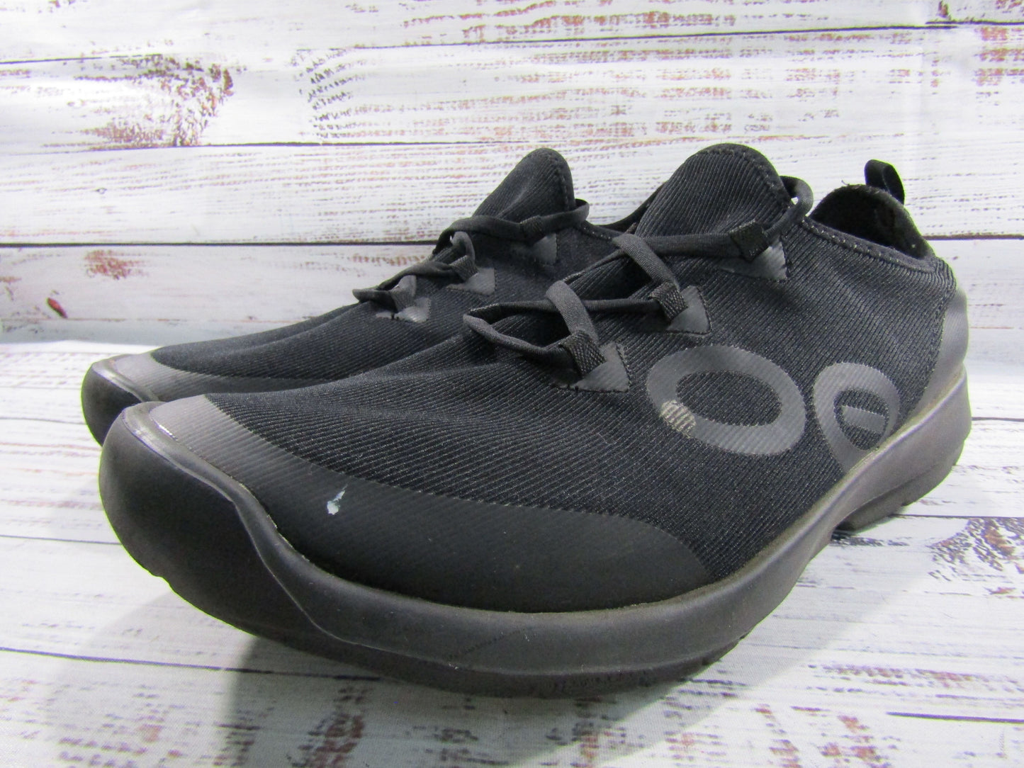 Oofos OOmg Men's Black Low Top Sneakers Size 11.5