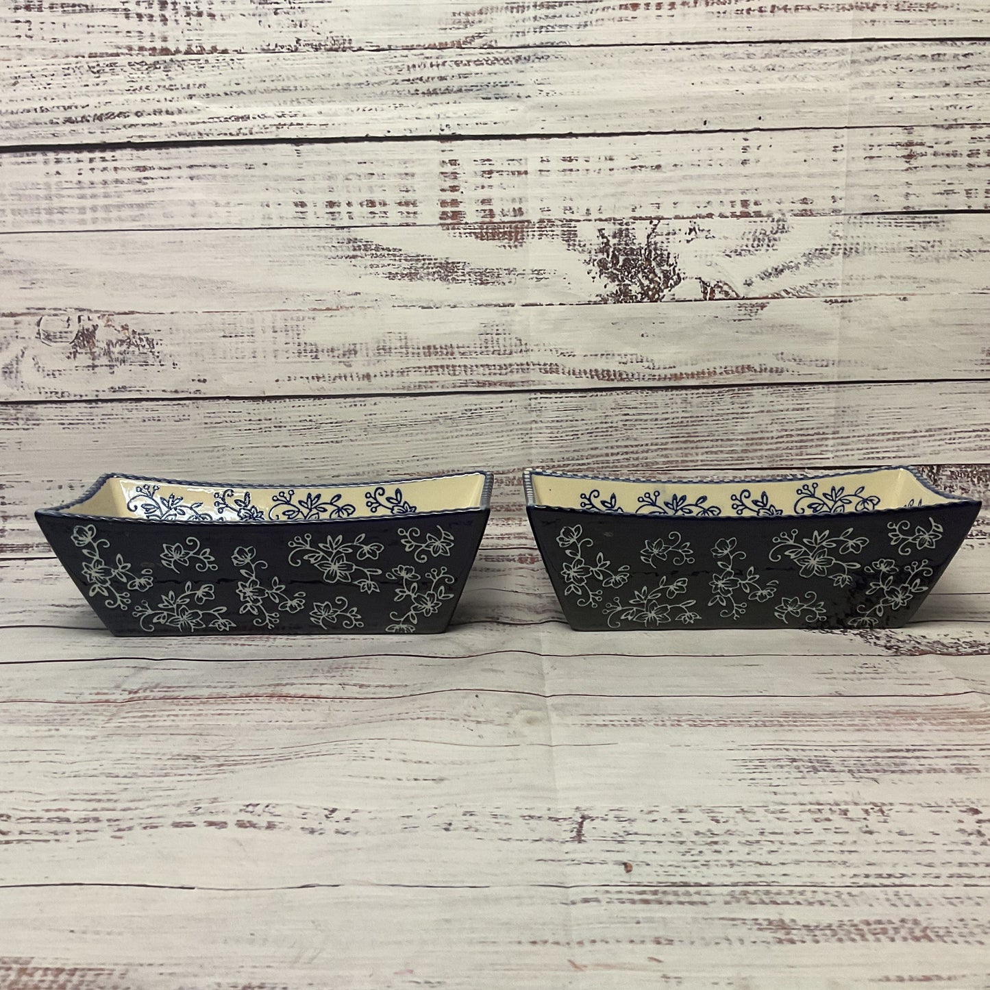 Temp Tations Rectangular Bowl Blue Floral Lace Ceramic Pair Of 2