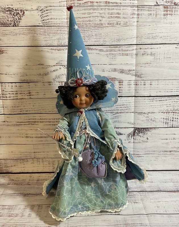 VTG. GLORIA VANDERBILT Sorcerer Wizard Porcelain Doll- 14.5"