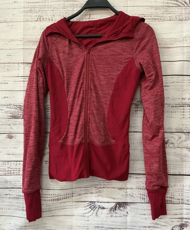 Women's Lululemon Reversible Red Jacket Size 4