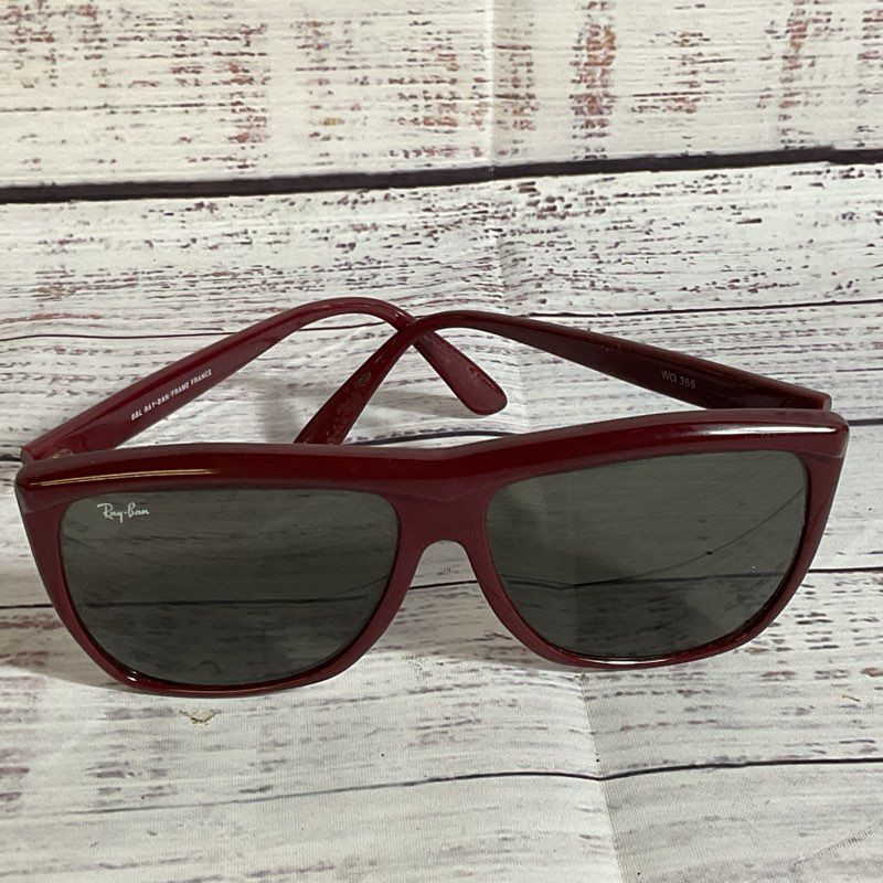 VTG. B&L RAY BAN WO355 Women's Burgundy Sunglasses- SZ 135