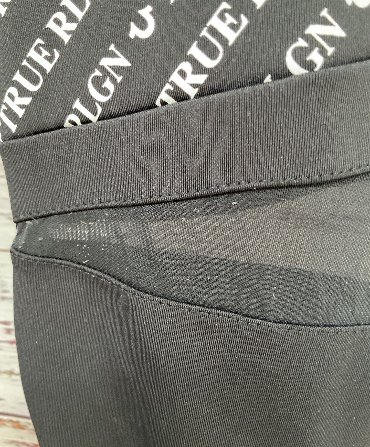 True Religion Women's Black Signature Monogram Leggings Size S