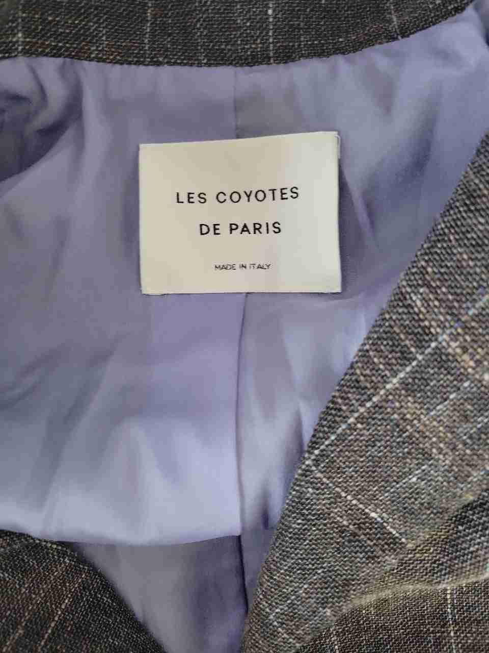 Women's Les Coyotes De Paris Gray Plaid Blazer Size 36 US Size 6