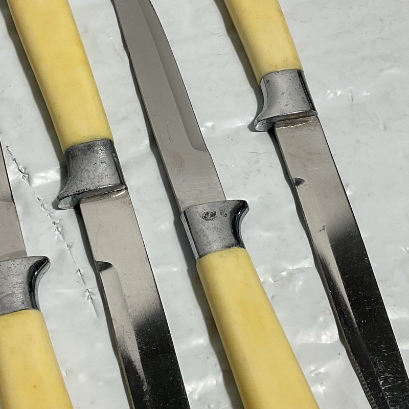 Set Of 6 Unbranded Vintage Silver Leaf Inlay Handle Steak Knives