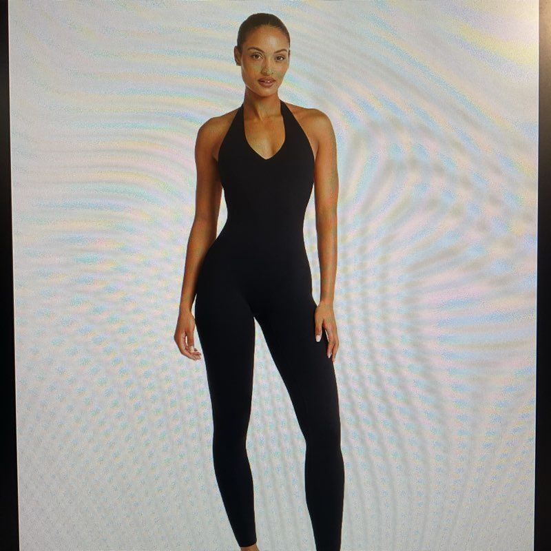 NWT Crop Shop Boutique X ILuvSarahii Black Fade Halter CSB Jumpsuit Women's M