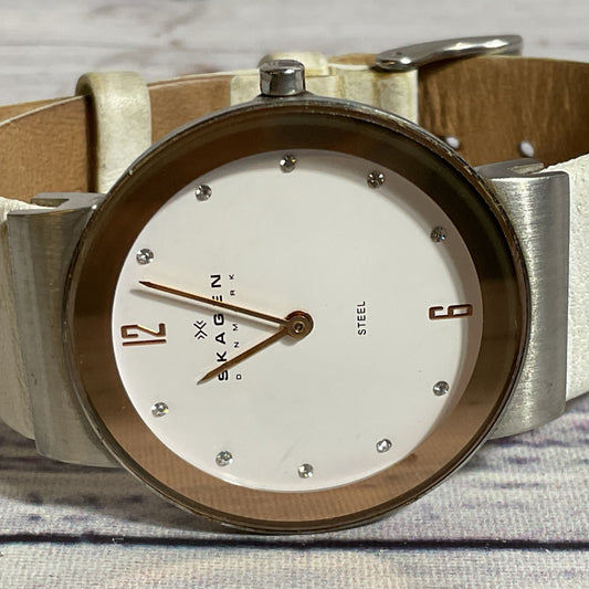 SKAGEN 358LSRLW Women's Gold Tone White Leather Band Watch