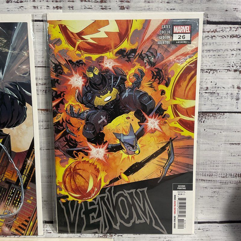 Lot Of 3 Venom Comics 26+variant And 32 Marvel Ryan Brown