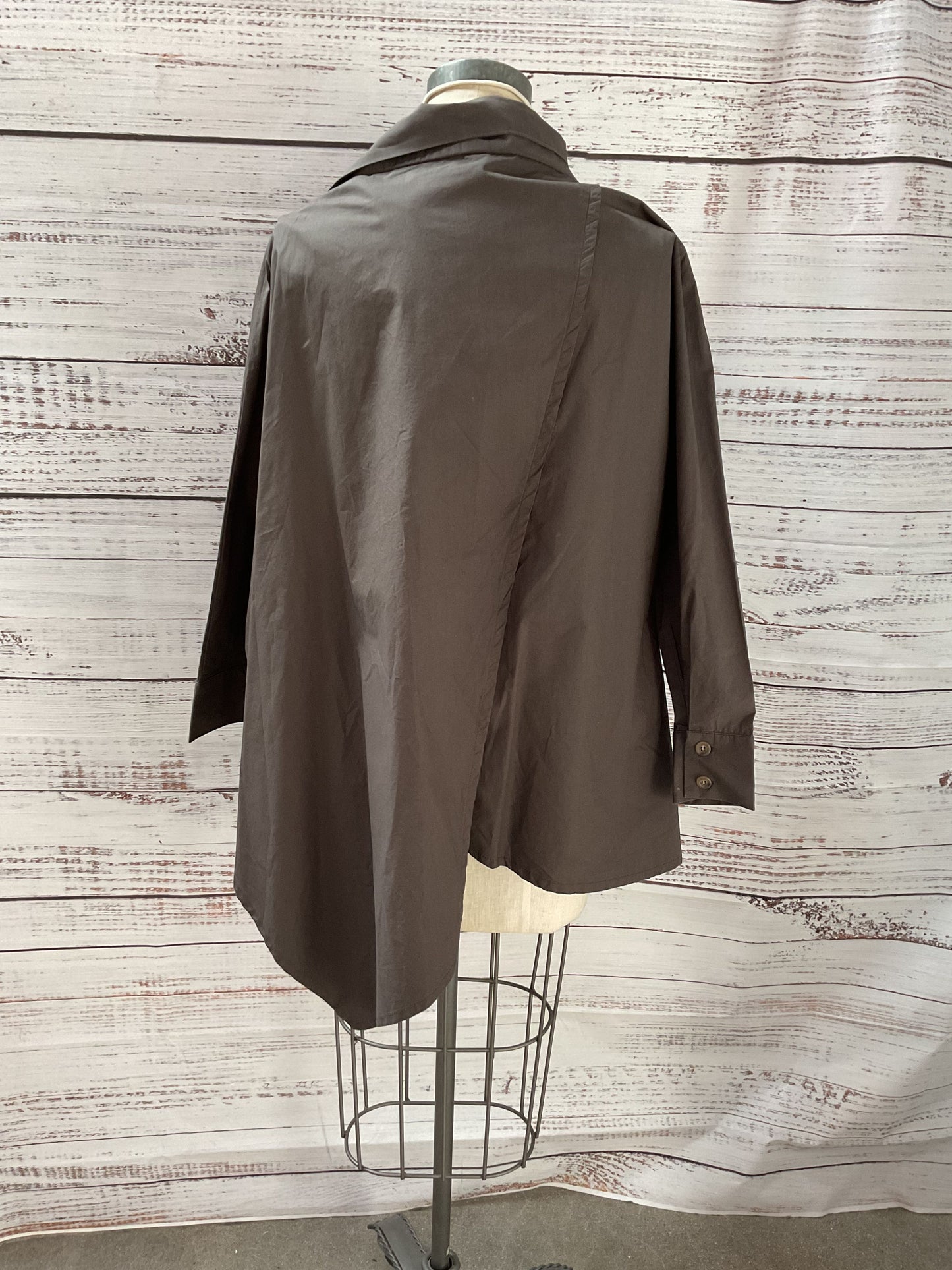 AmmA kadem Grey Asymmetric Collar Long Sleeve Button Up Shirt - Size OS