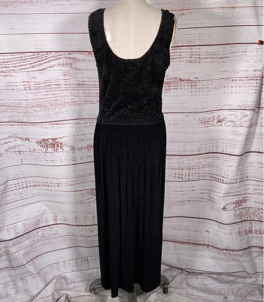 Fancy That is Splendiferous Vintage Maxi Dress Black