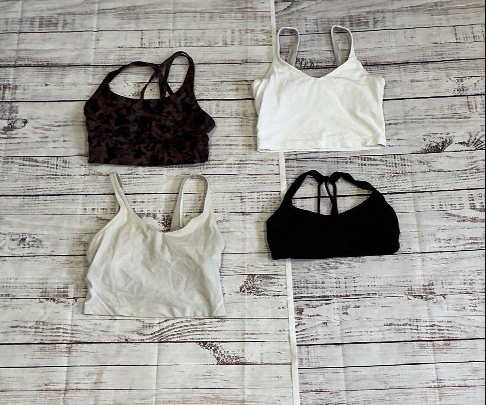 Women's Lululemon Lot of 9 Leggings, Sports bras and Jacket Size 6